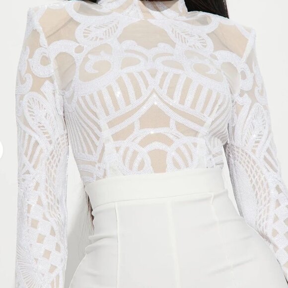 Fashion Nova White Sequin Feather Trim Jumpsuit – Size Medium - Picture 3 of 4